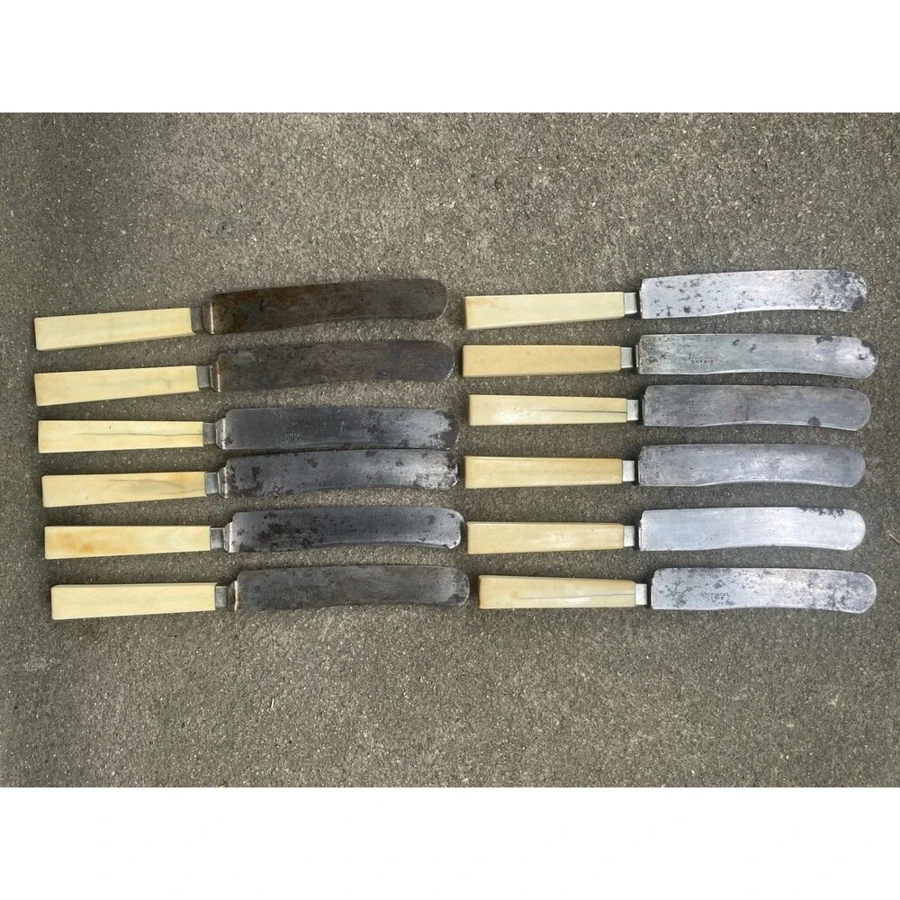 12 Antique Eugen Hahn Ludwigsburg German Dinner Knives Carbon Steel Bone Handle